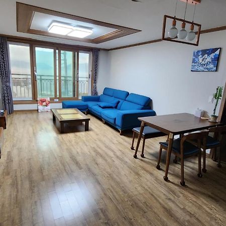 Geoje Seaside Luxury Family Villa Exterior foto